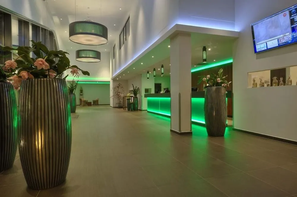 Asam Hotel Straubing 4*,